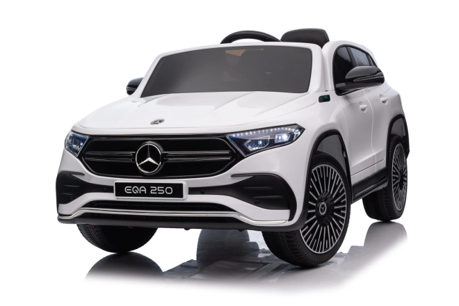 Elektrické auto Mercedes Benz EQA 250 bílé