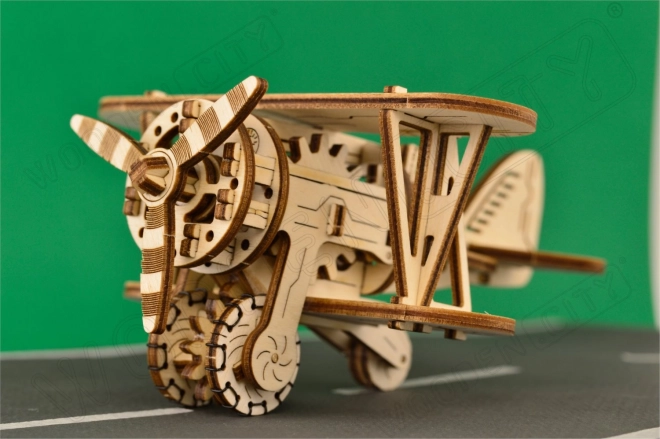 Dřevěné 3D puzzle dvouplošník