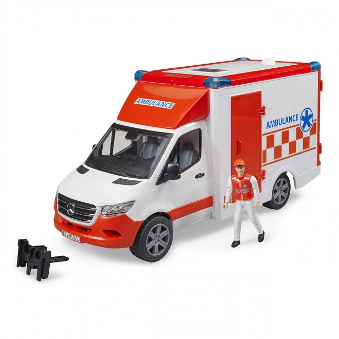 Sanitka MB Sprinter s medikem