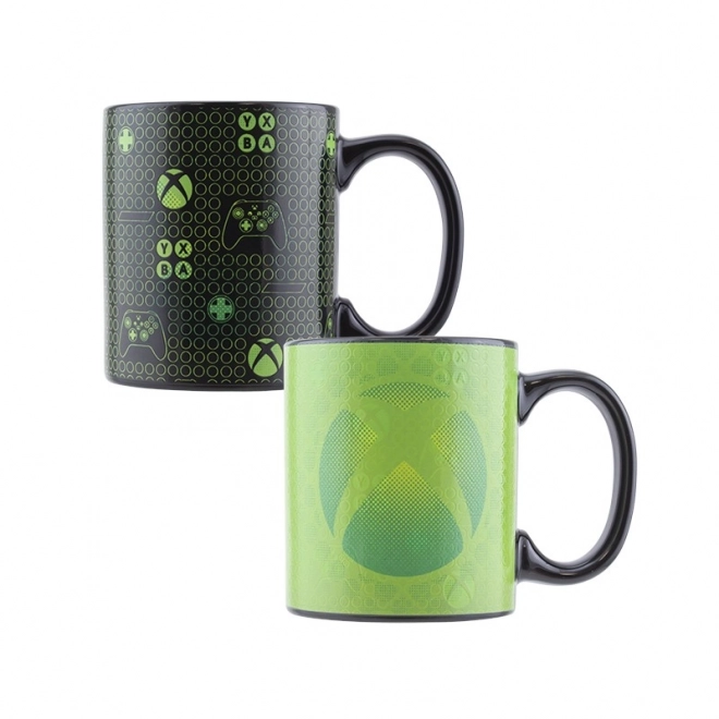 Hrnek měnící s motivem Xbox