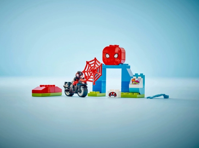 LEGO DUPLO Spidey a dobrodružství na motocyklu