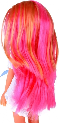 Dlouhé, česatelné vlasy pro nekonečné účesy