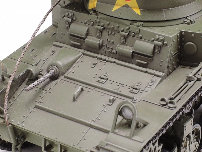 Plastikový model amerického lehkého tanku M3 Stuart z konce výroby