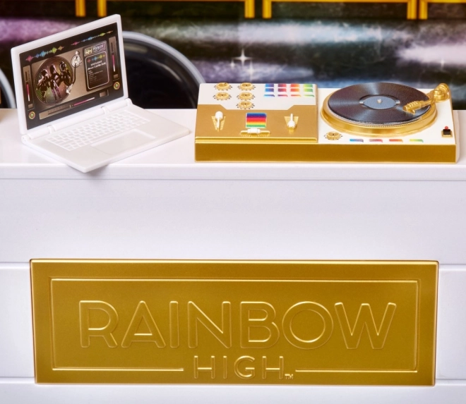 Rainbow High Tour bus