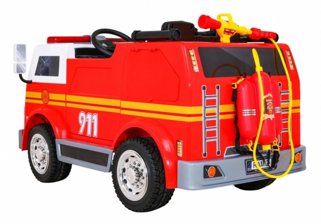 Dětské hasičské auto na baterie + Vodní dělo + Megafon + Hasičský kohout + Pilot