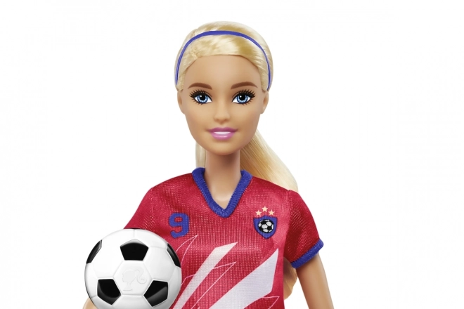 Barbie fotbalová panenka v červeném dresu