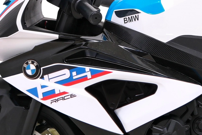 Dětská bateriová motorka BMW HP4 Bílá + pomocná kolečka + pomalý start + EVA + MP3 LED
