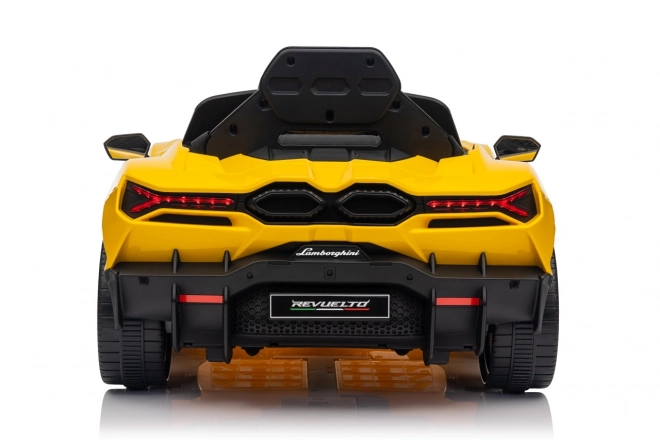 Auto Lamborghini Revuelto žluté