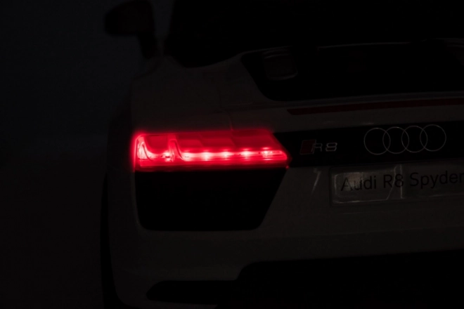 Audi R8 na baterie pro děti Bílá + Dálkové ovládání + EVA + Pomalý start + MP3 LED