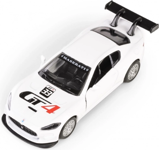 Otevírací dveře a detailní interiér