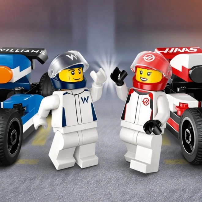 Lego klasik F1 závodní auta Williams Racing a Haas F1