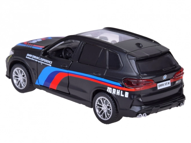 Model kolekcionářského auta BMW X5M