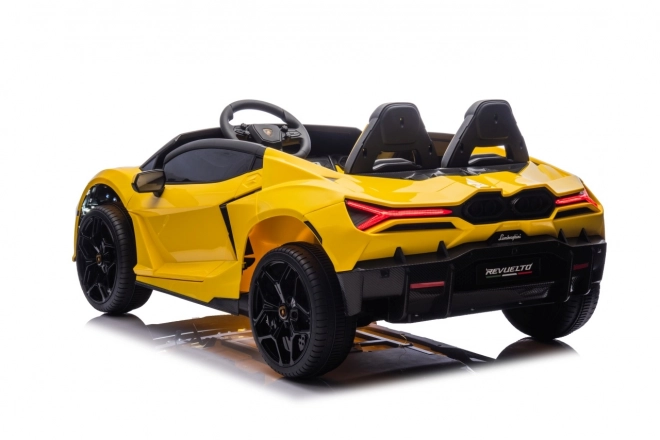 Žluté auto Lamborghini Revuelto XL