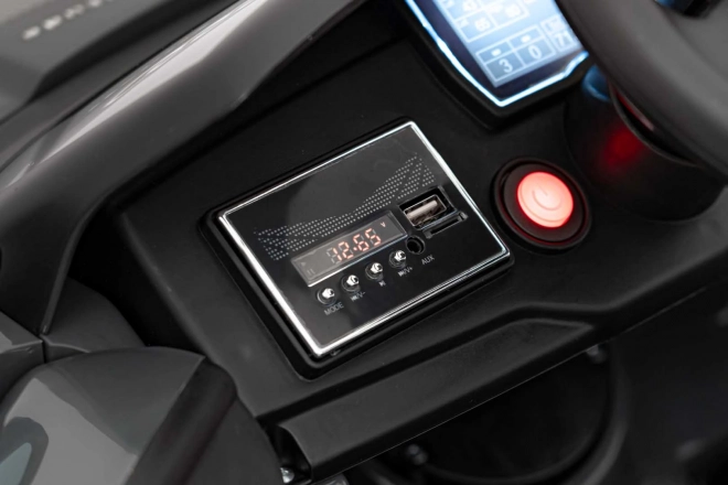 Audi RSQ E-TRON vozidlo Šedá