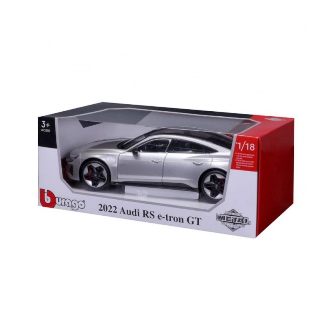 Audi RS E-tron GT stříbrná replika 1:18
