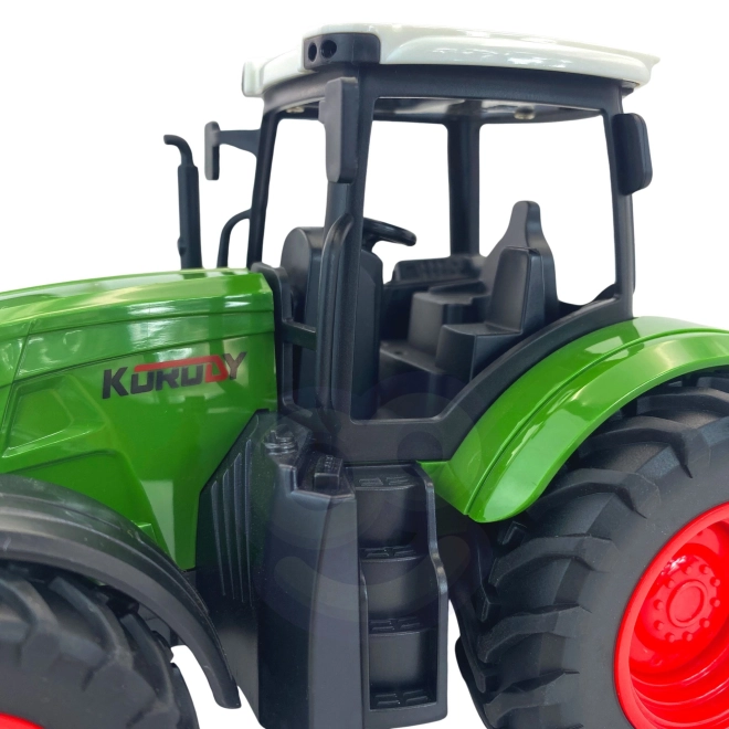 Woopie zelený traktor s gumovými koly