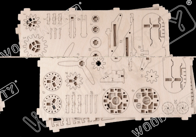 Dřevěné 3D puzzle dvouplošník