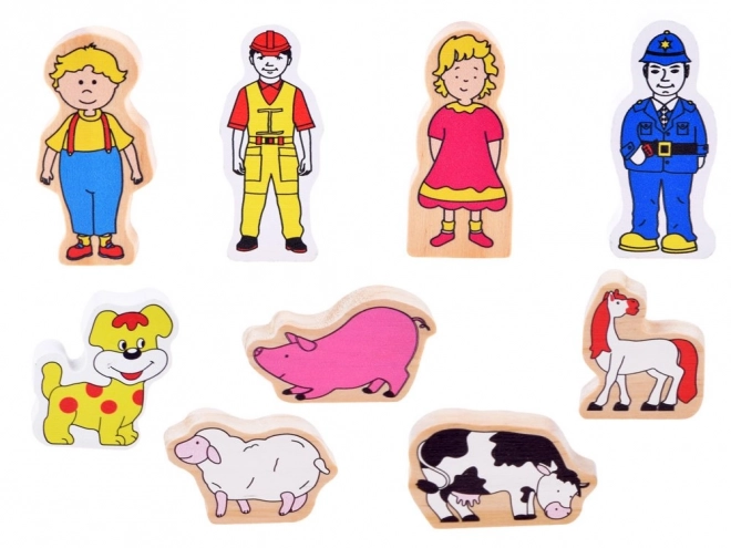 Dřevěná vláčkodráha s lokomotivou a figurkami