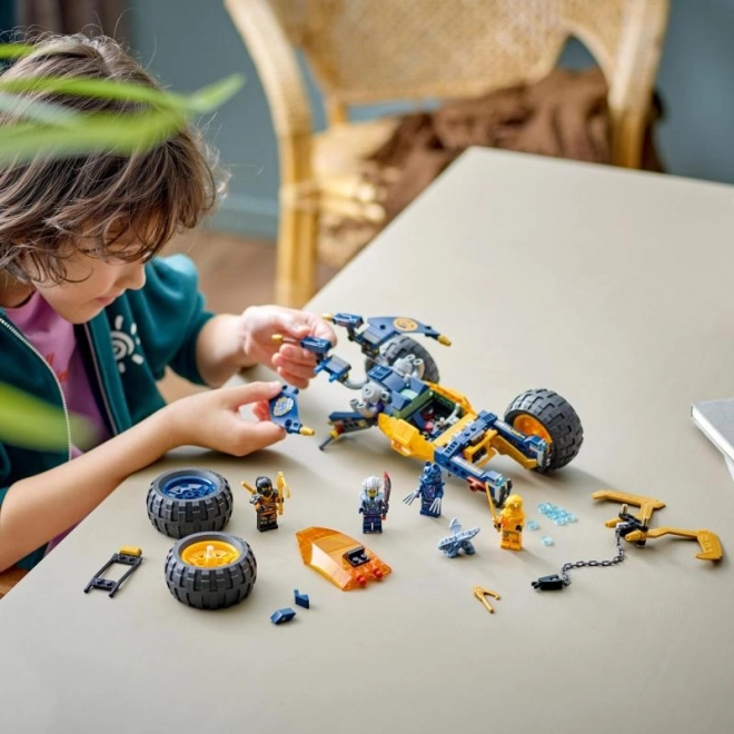 LEGO Ninjago Terénní vozidlo Ninja Arina
