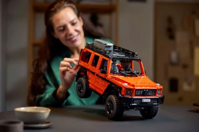 LEGO Technic Mercedes-Benz G 500 Off-road model