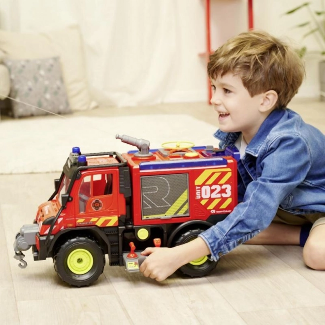 Hasičské auto Mercedes-Benz Unimog U530 s efekty