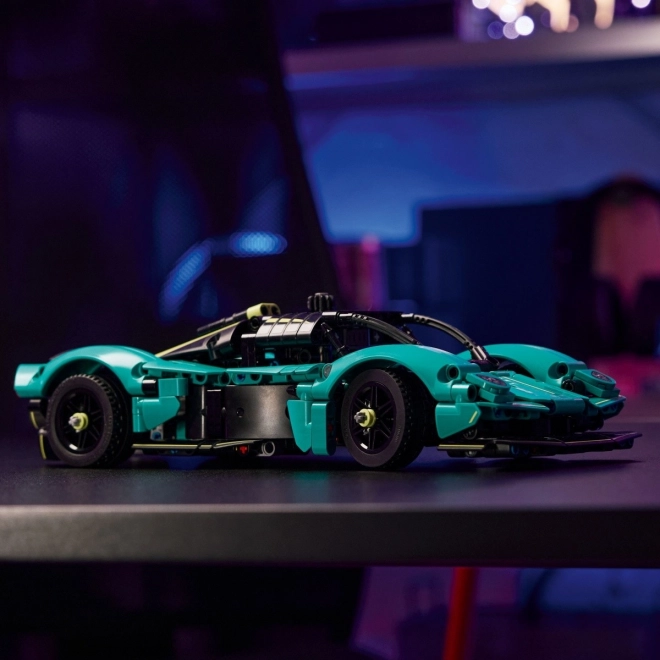 Kostky Technic Aston Martin Valkyrie