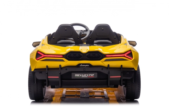 Žluté auto Lamborghini Revuelto XL