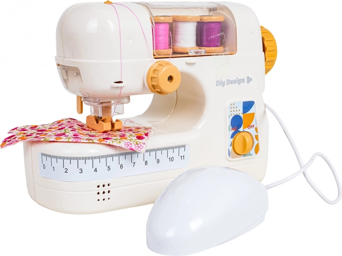 Ovládání pedálem jako u opravdového stroje