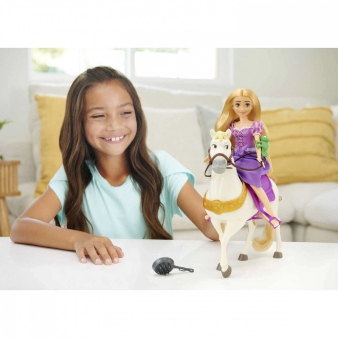 Disney princezna Locika a Maximus