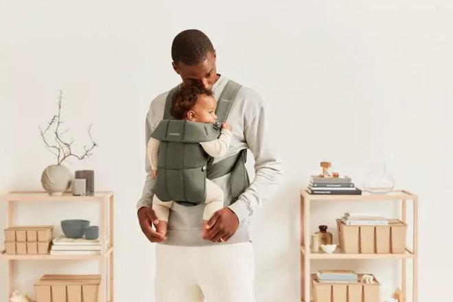 BABYBJORN MINI Tkané dětské nosítko, Tmavě zelená