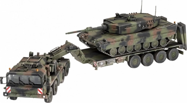 Kompletní souprava: tahač, návěs i tank