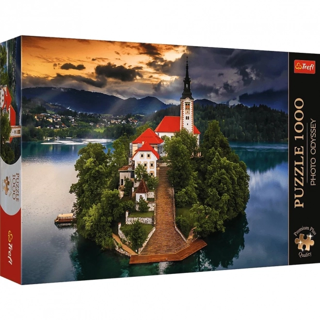Puzzle TREFL Premium Plus Photo Odyssey – Bledské jezero, 1000 dílků