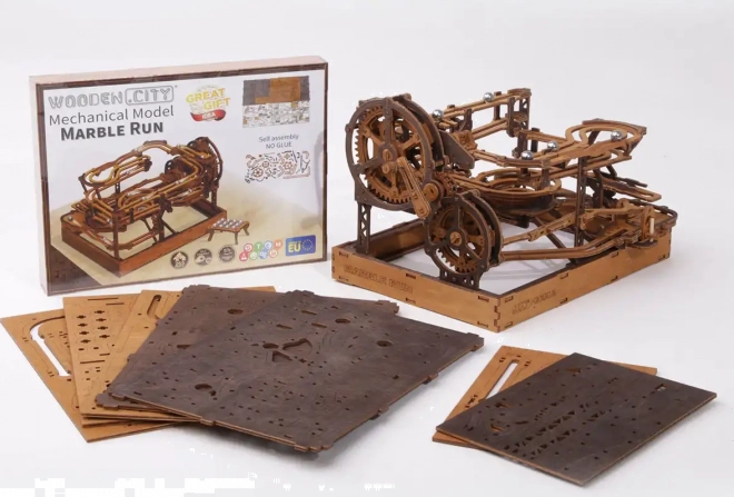 Dřevěná kuličková dráha 3D puzzle