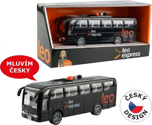 Autobus LEO EXPRESS se světly a hlášením řidiče a posádky