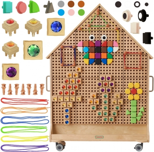 Masterkidz dřevěná samostatně stojící tabule STEM ve tvaru domu s příslušenstvím