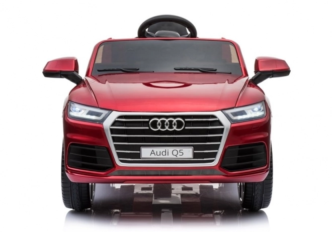 AUDI Q5 Červená baterie