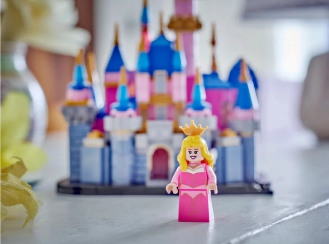 Lego Disney Malý zámek Šípkové Růženky