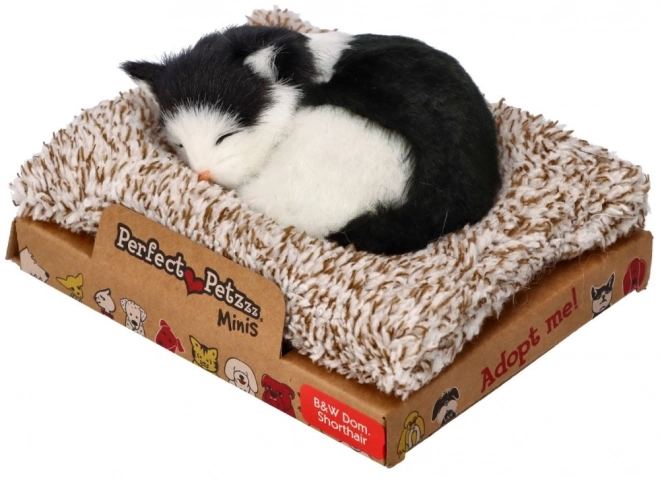 Perfect Petzzz černo-bílá kočka na pelíšku