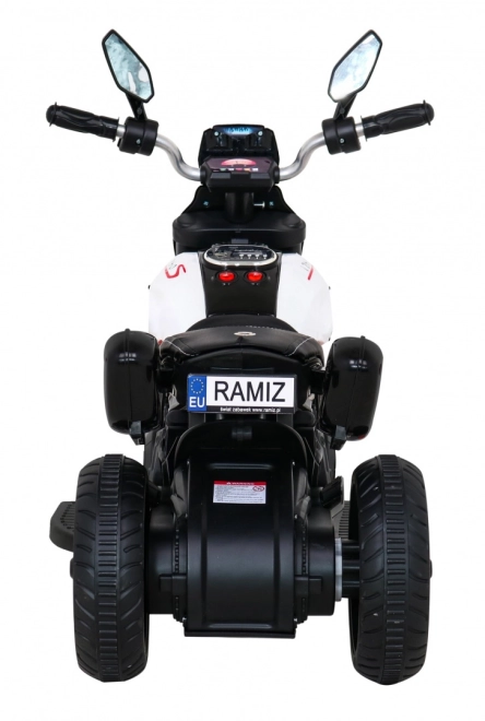 Motor Fast Tourist – Bílý