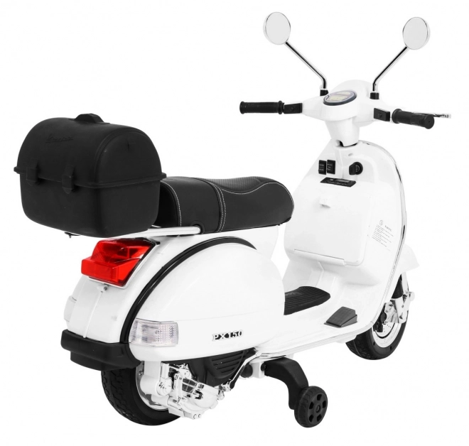 Dětský elektrický skútr Vespa bílý s pomocnými kolečky, audiem a ekokůží