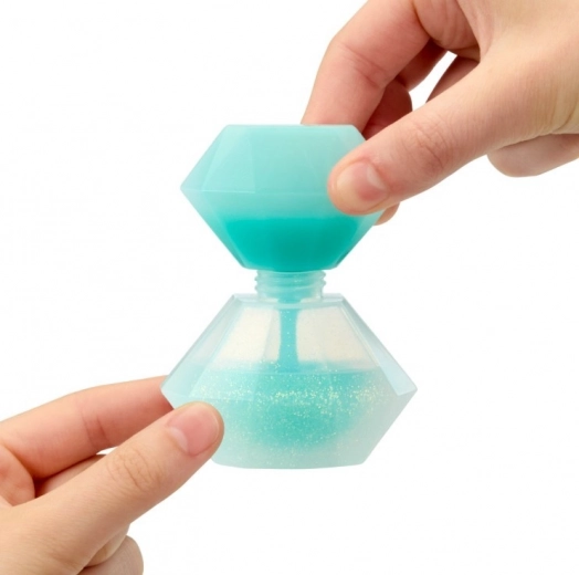 Vytvoř si vlastní princeznovské šaty