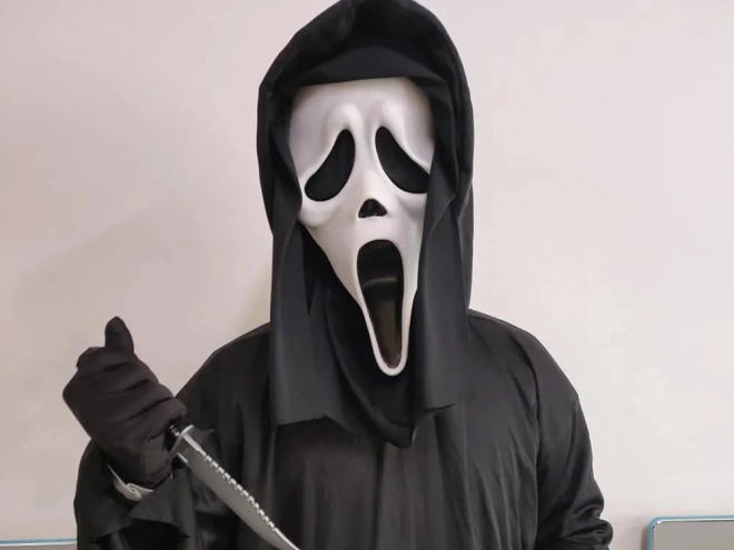 Děsivá maska na halloween