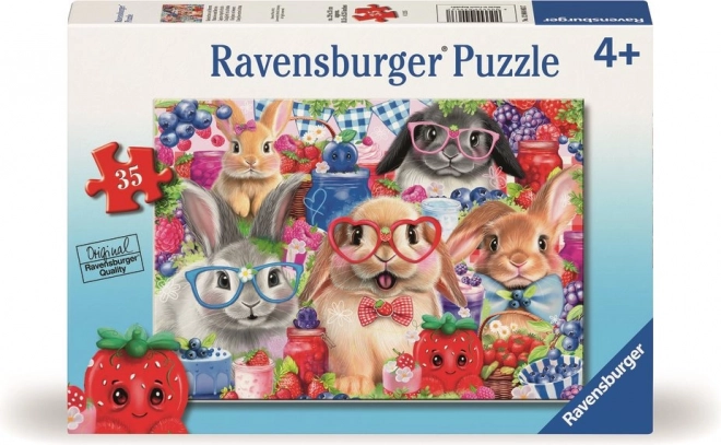 Ravensburger puzzle zajíčci a lesní ovoce