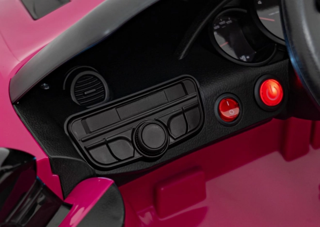 Elektrické autíčko Porsche 718 s MP4 audio panelem – Růžové