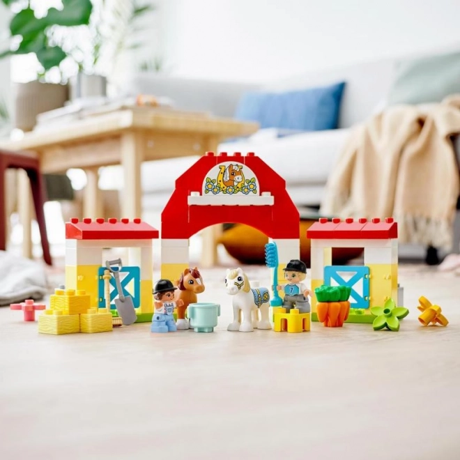 LEGO Duplo 10951 Stáj s kucy a poníky