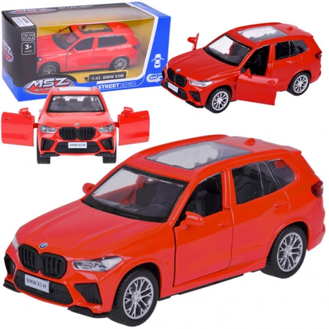 Kovový sběratelský model auta BMW X5M v měřítku 1:43