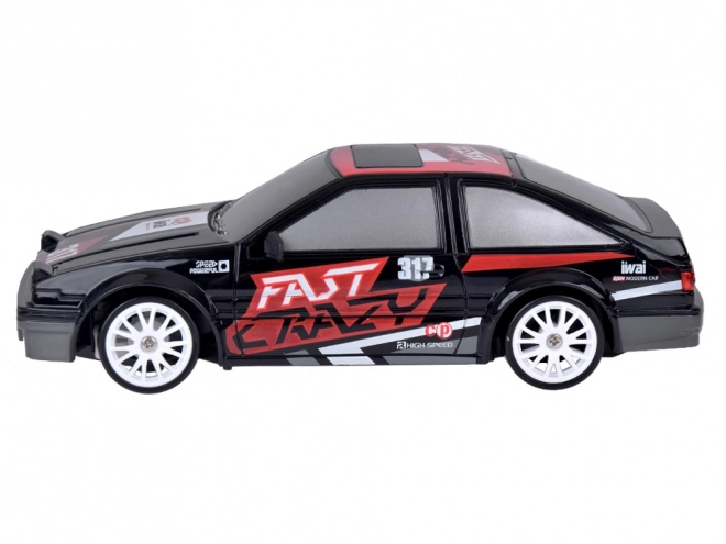Závodní auto na dálkové ovládání pro drift