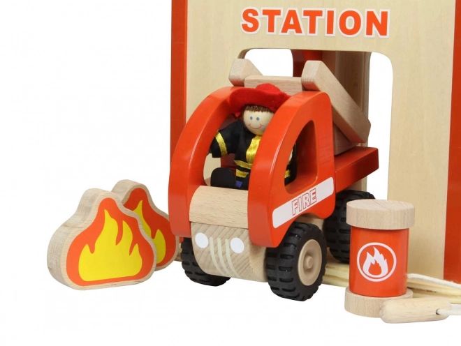 Dřevěná mini hasičská stanice Masterkidz