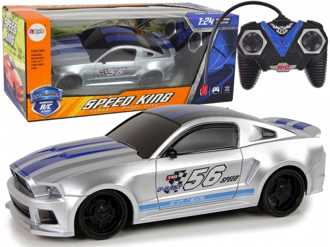 Rychlé stříbrné dálkově ovládané sportovní auto 1:24