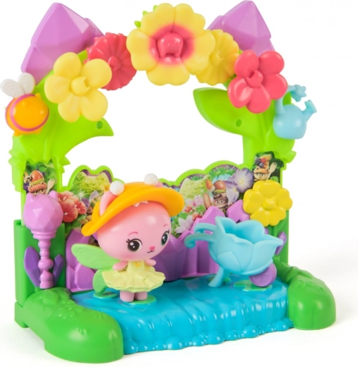 Interaktivní květina a pohyblivé prvky